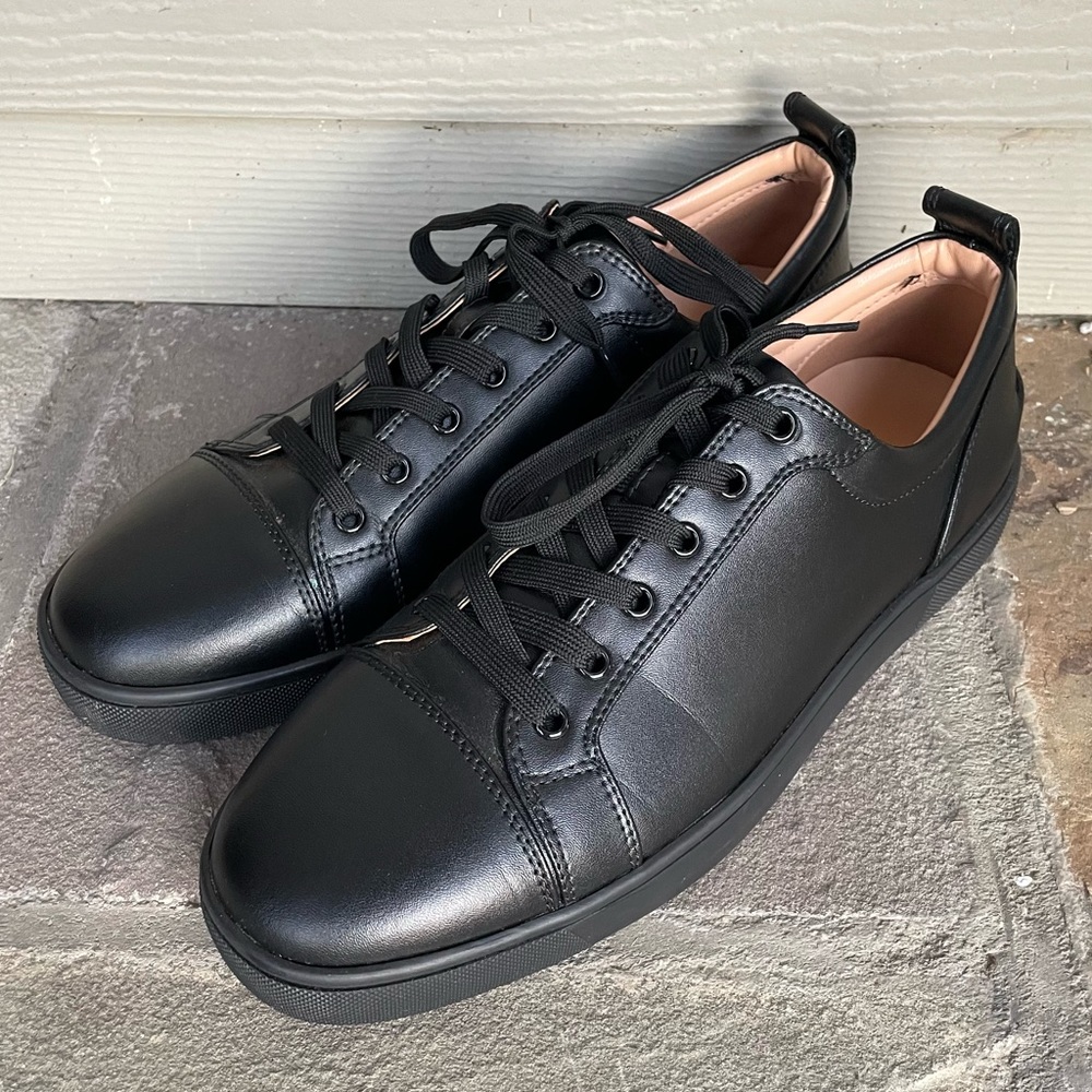 Christian Louboutin Lowtop Black Fashion Sneakers 🔥